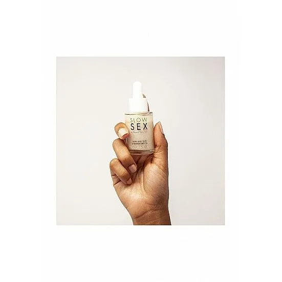 Dildos Slow Sex by Bijoux Indiscrets Coconut Scented Hair Skin Shimmer Dry Oil